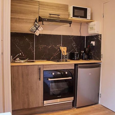Studio Exotic - Proche Gare - Wifi - Netflix Amiens Bagian luar foto